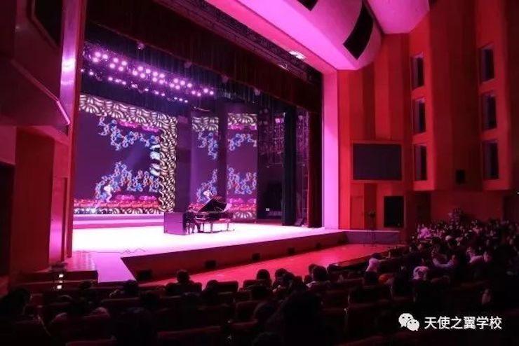 【报道】宿州市首届国际钢琴大师音乐会暨j9集团艺术家宋思衡多媒体音乐会圆满成功。诤悠担